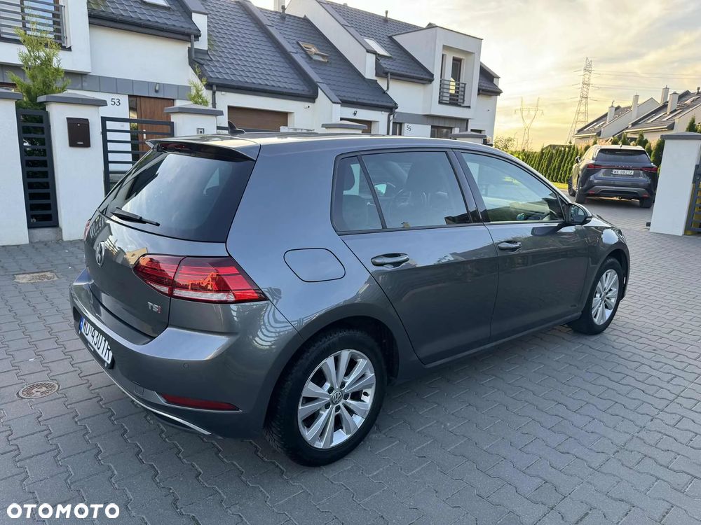 Volkswagen Golf - 14