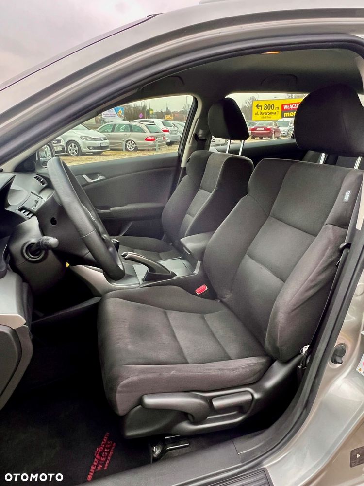 Honda Accord 2.0 Elegance Advantage - 10