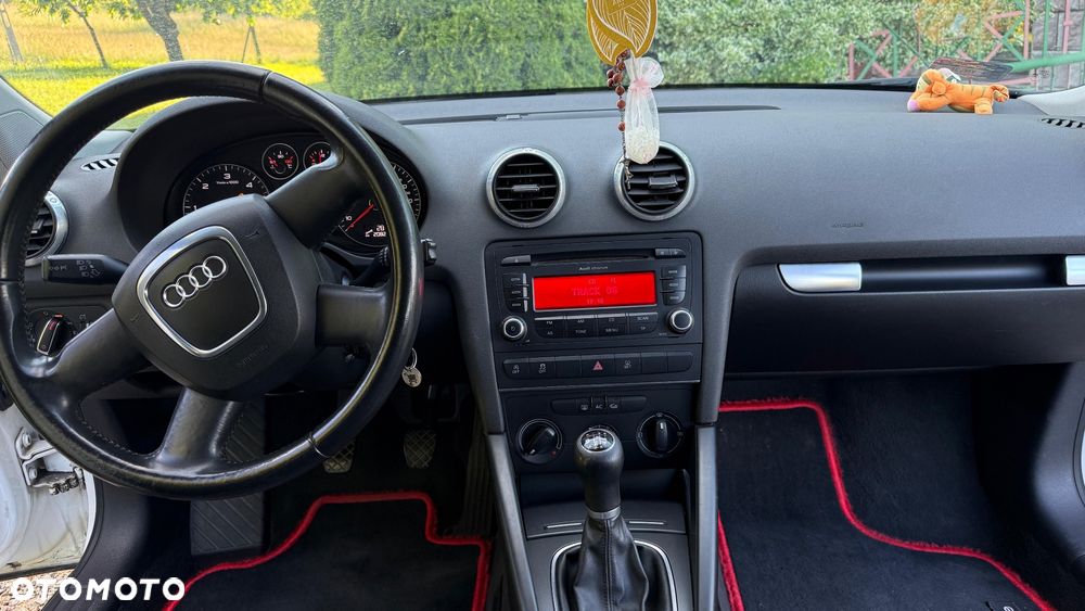 Audi A3 Sportback - 8