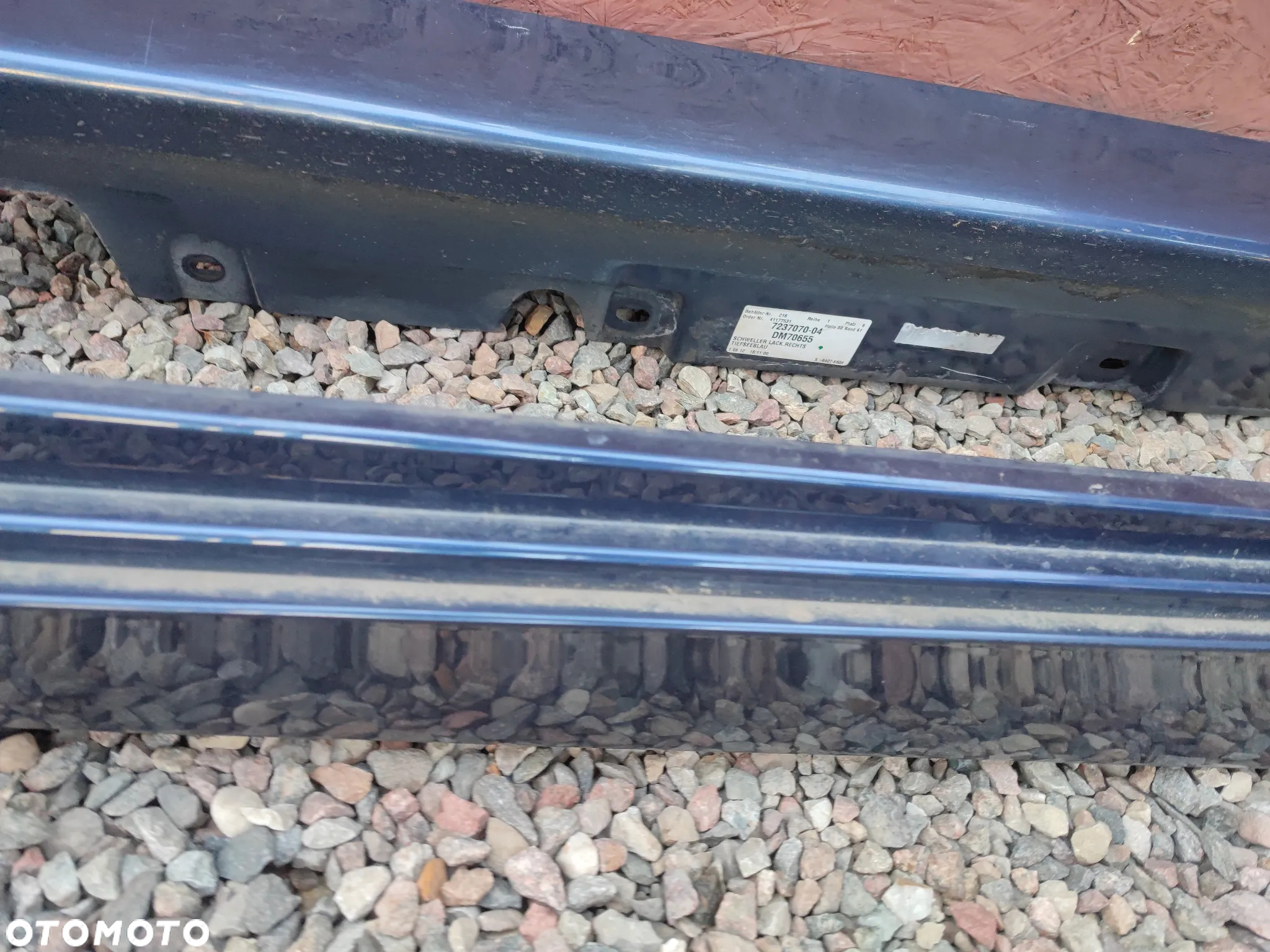 BMW F11 / F10 / F11N / F10N ORYGINALNE NAKŁADKI NA PROGI LEWA / PRAWA W KOLORZE  TIEFSEEBLAU METALLIC O KODZIE LAKIERU A76 O NR.  51 77 7 262 663 / 51 77 7 262 664 OEM W DOBRYM STANIE - 7