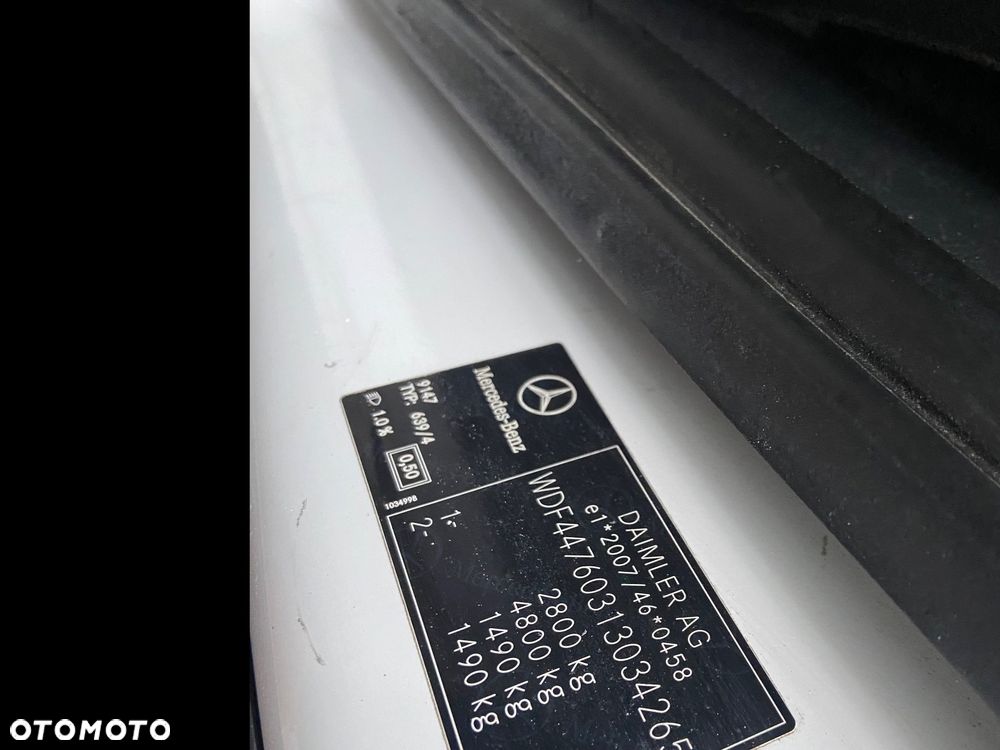 Mercedes-Benz Vito - 14