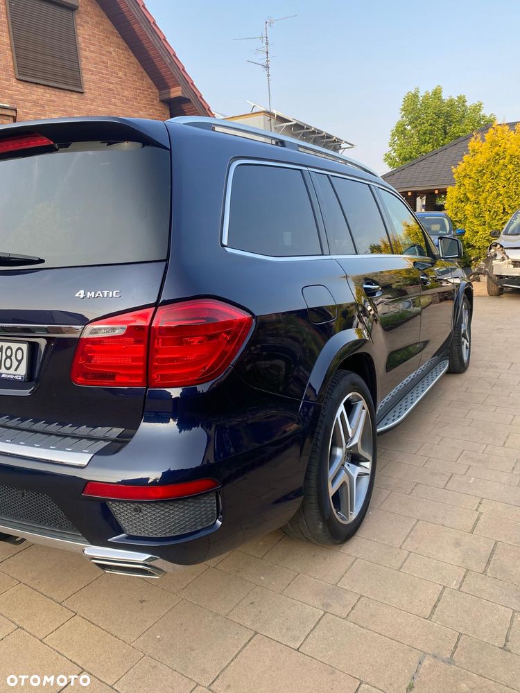 Mercedes-Benz GL 450 - 9