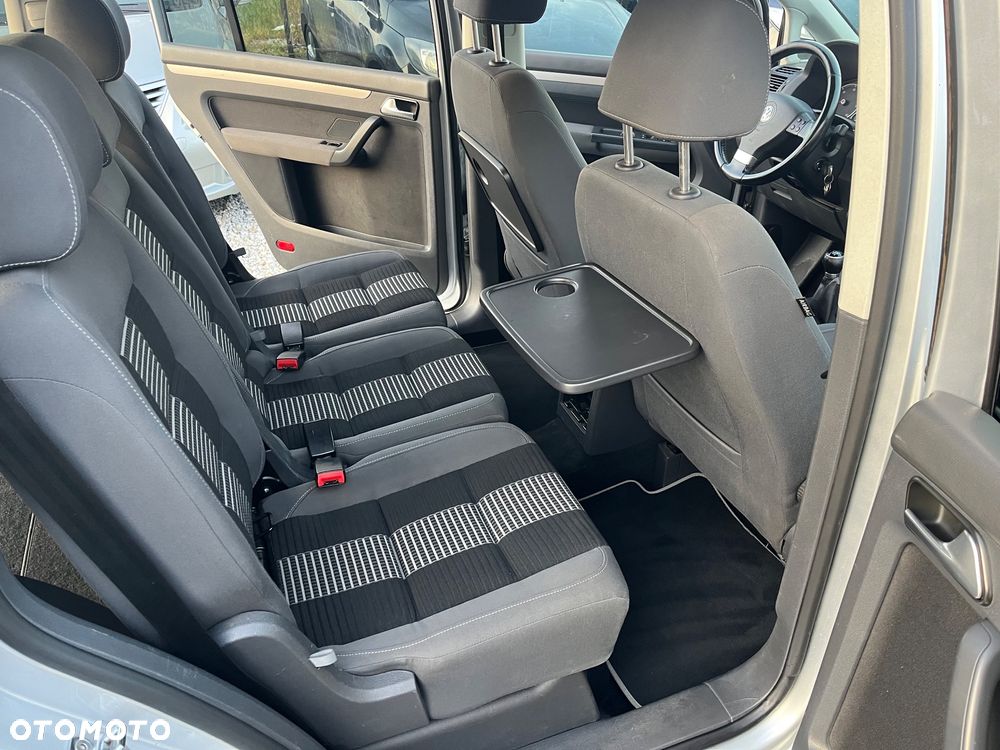 Volkswagen Touran 1.9 TDI United - 10