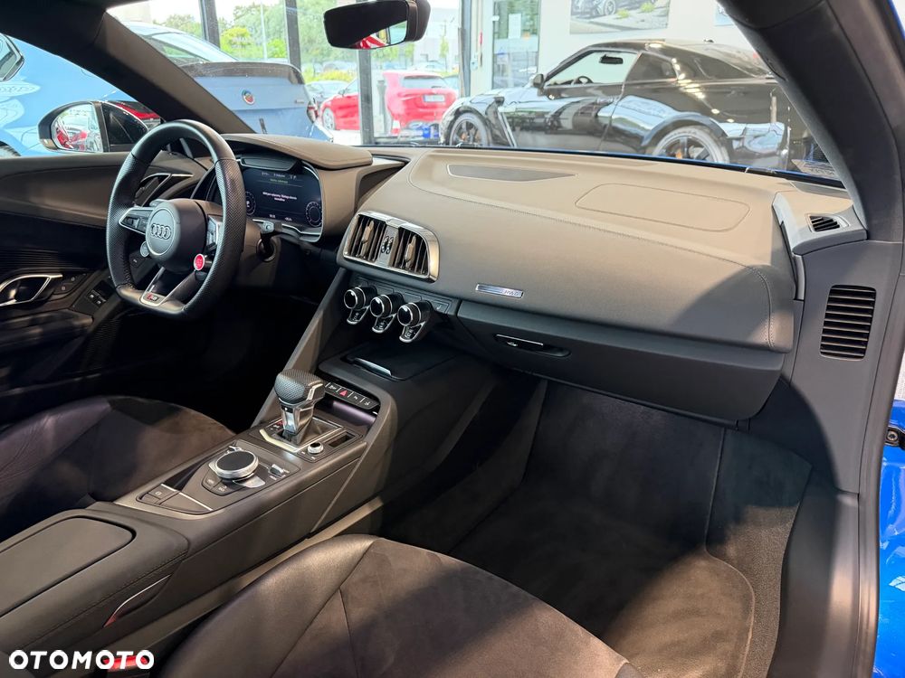 Audi R8 Coupé V10 RWD - 22
