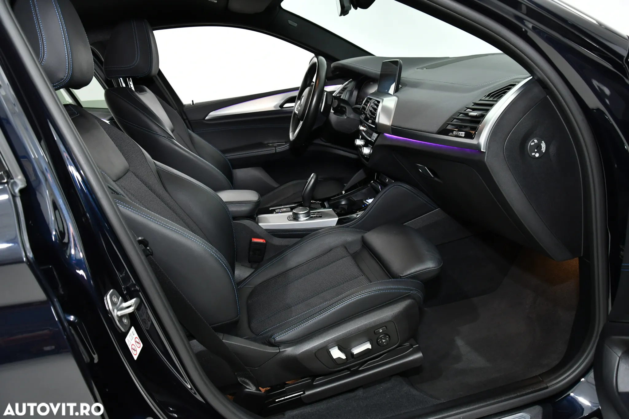 BMW X4 M M40d - 14