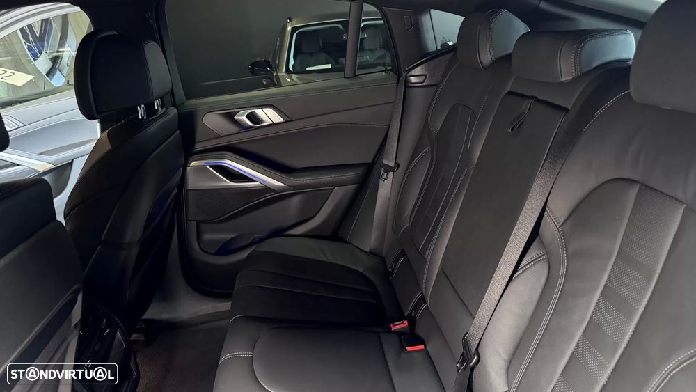 BMW X6 40 d xDrive Pack M - 54