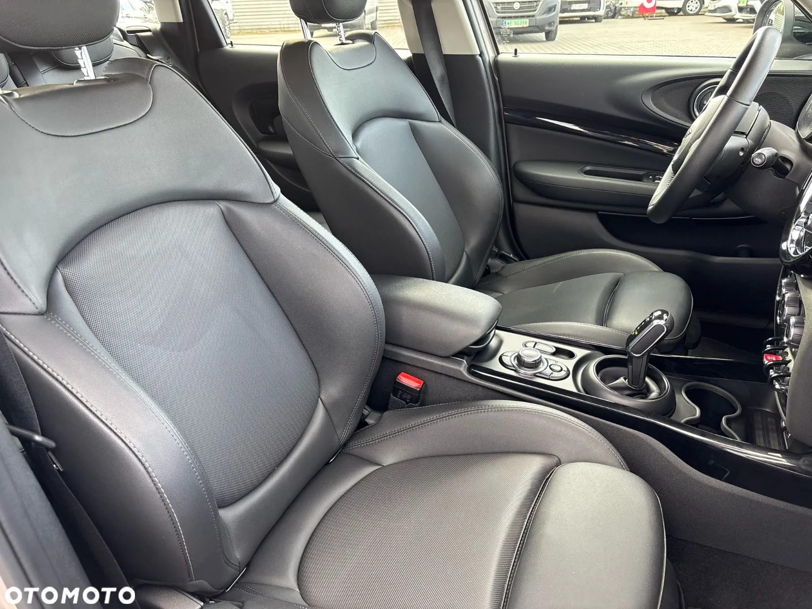MINI Clubman Cooper - 18