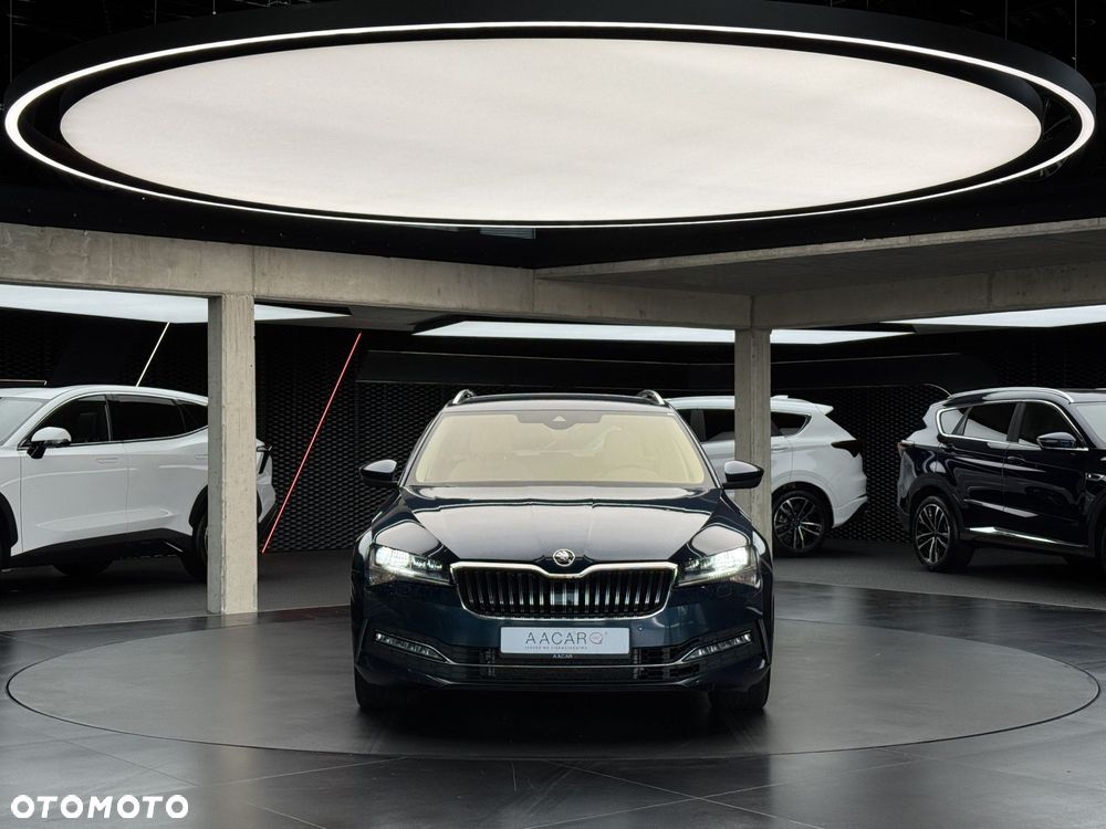 Skoda Superb 2.0 TSI 4x4 L&K DSG - 9