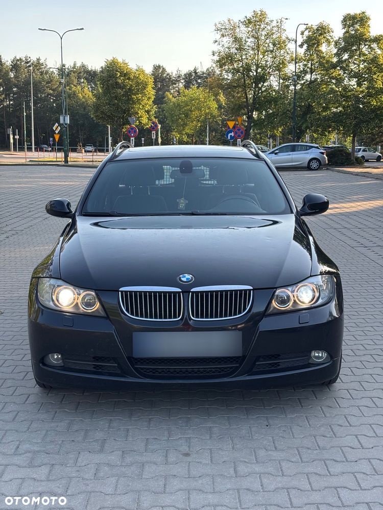 BMW Seria 3 325i - 8