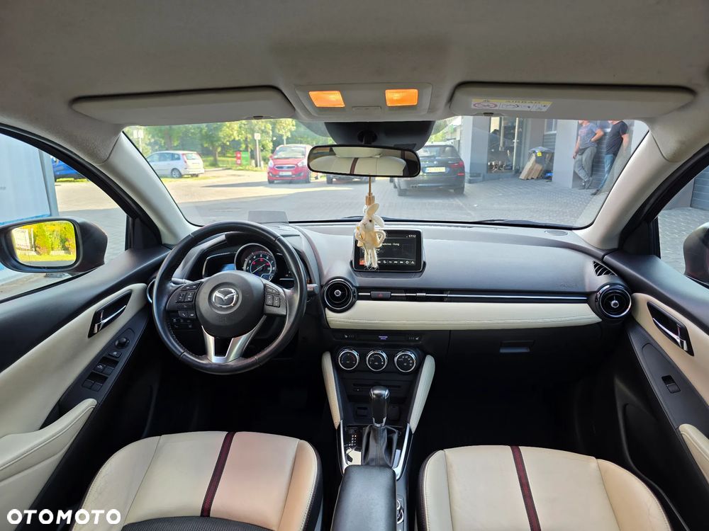Mazda 2 1.5 Takumi - 8