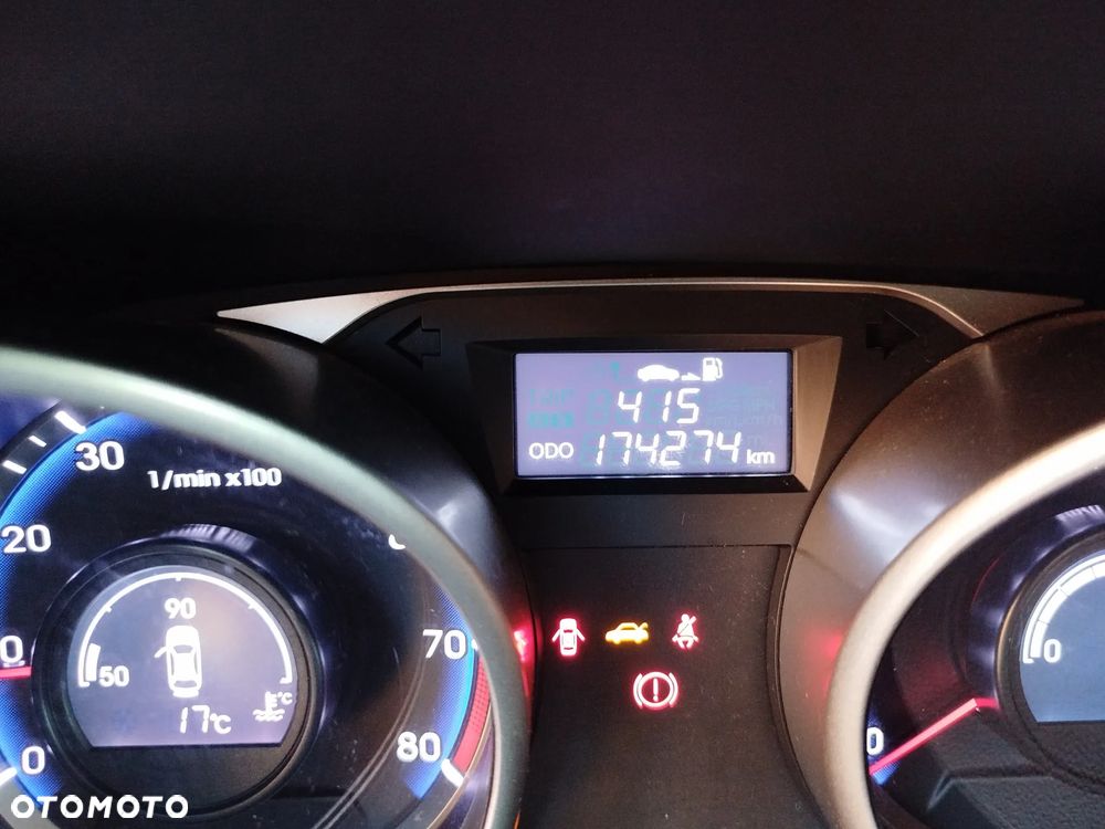 Hyundai ix35 1.6 GDI Comfort 2WD - 24