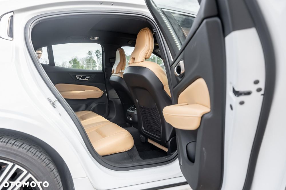 Volvo S60 T6 AWD Geartronic Summum - 22