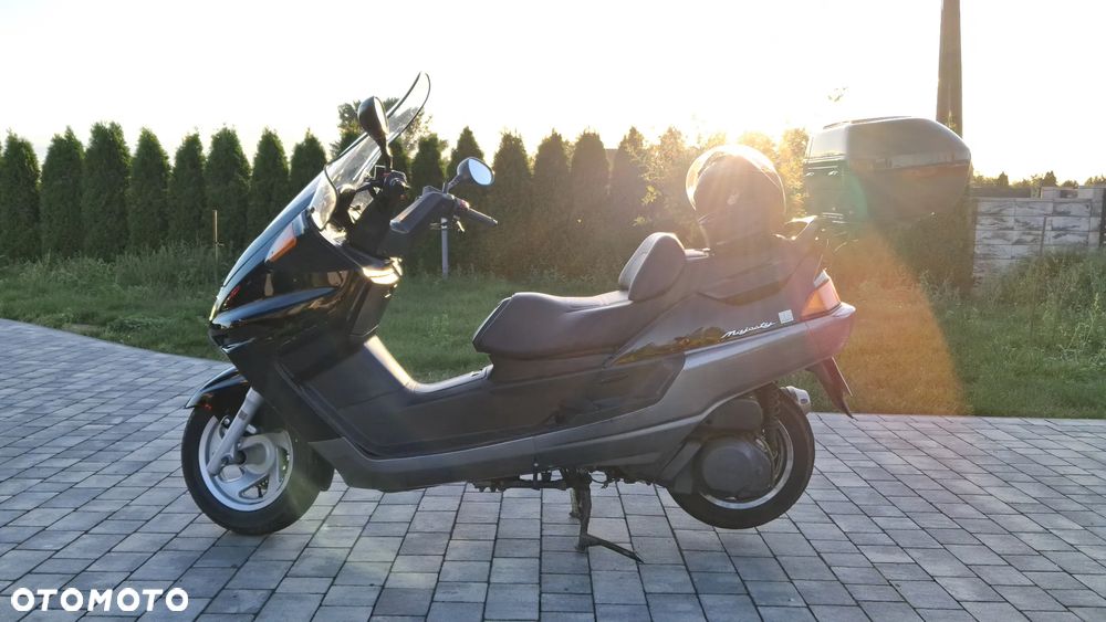 Yamaha Majesty - 4