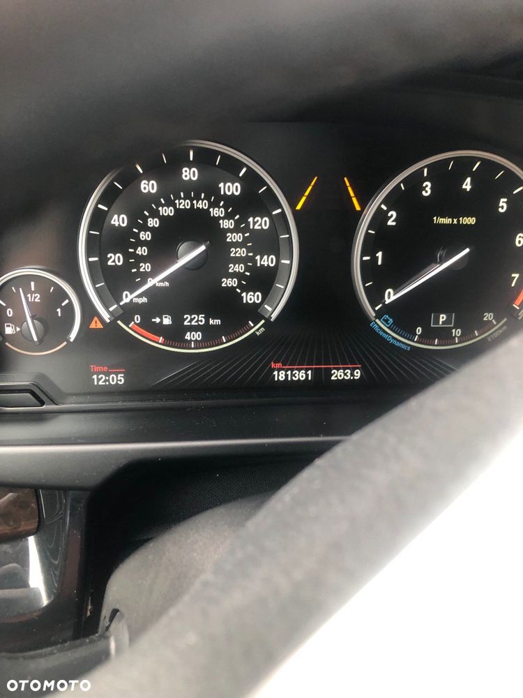 BMW X5 xDrive35i - 12