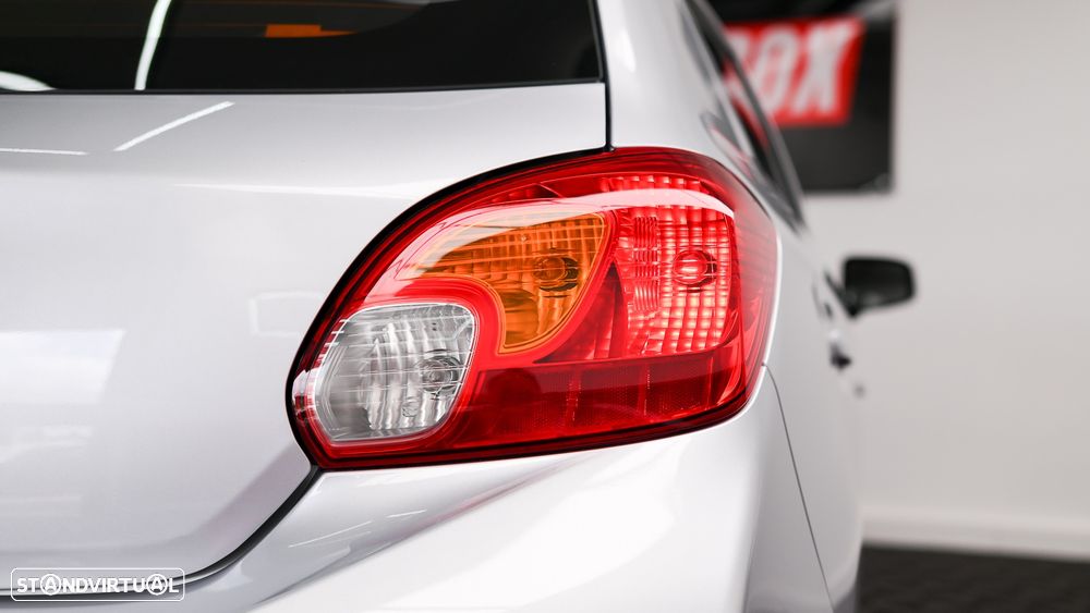 Mitsubishi Space Star 1.0 Active - 24