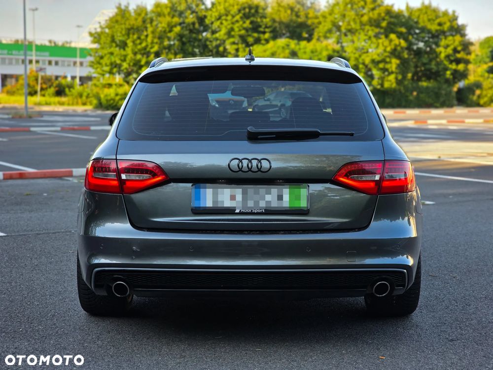 Audi A4 Avant 3.0 TDI DPF clean diesel quattro S tronic S line Sportpaket - 8