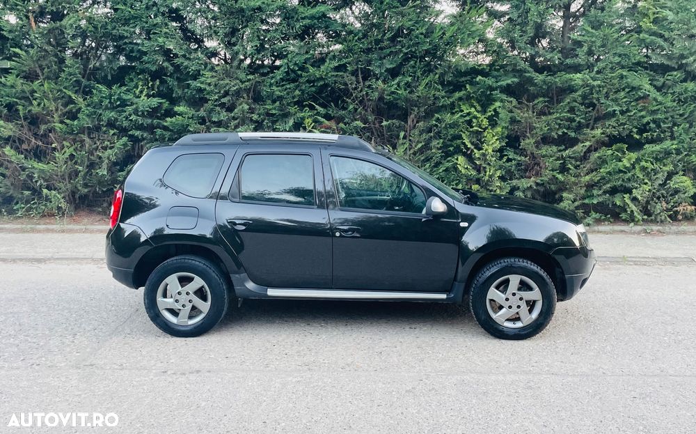 Dacia Duster 1.6 4x2 Laureate - 11