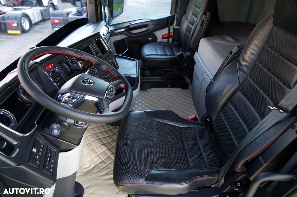 Scania S 520 / V8 / RETARDER / I-PARK COOL / COMPLET AIRMATIC / PIELE / - 24