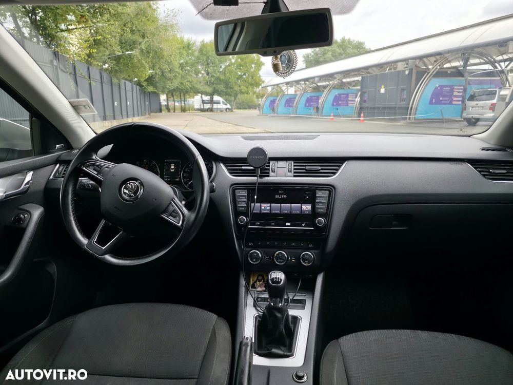 Skoda Octavia 1.8 TSI ELEGANCE - 18
