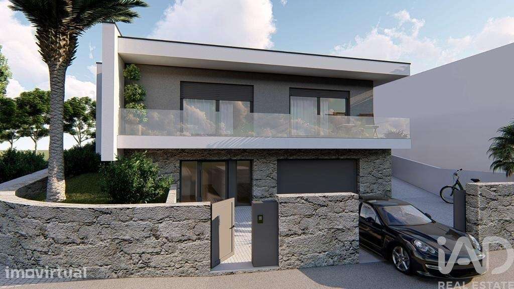 Casa T3 em Antas de 300,00 m2 - Grande imagem: 4/25