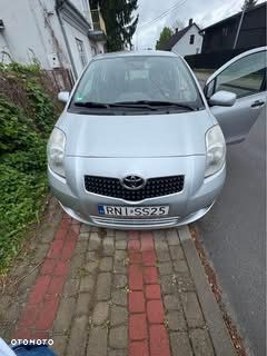 Toyota Yaris - 7