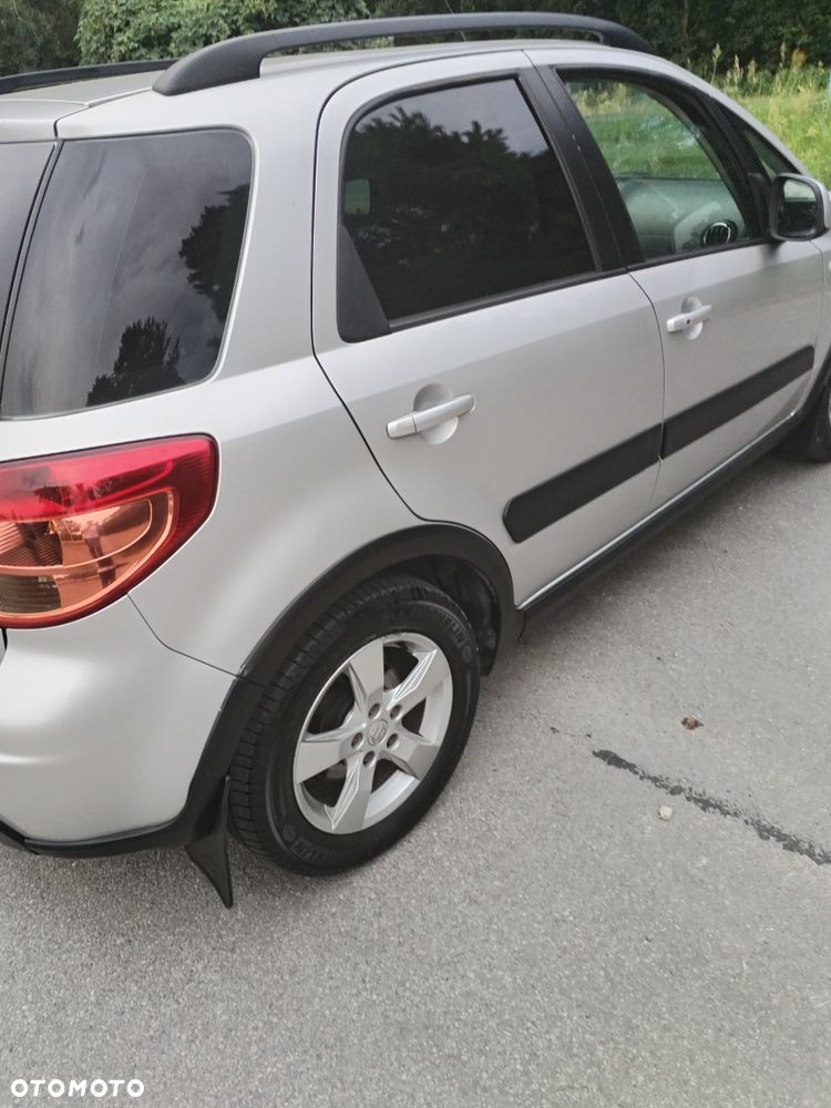 Suzuki SX4 - 3