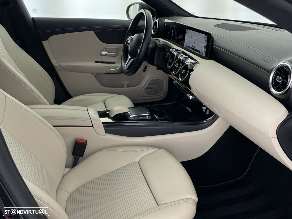 Mercedes-Benz CLA 250 e Shooting Brake Style Plus - 22