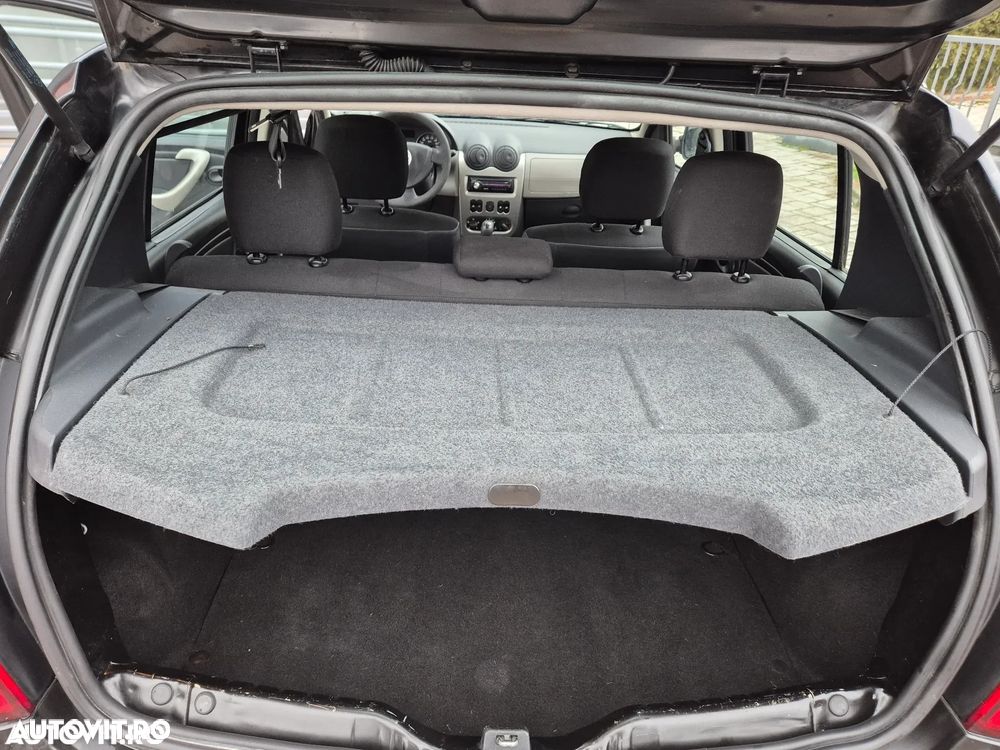 Dacia Sandero 1.4 MPI Ambiance - 11