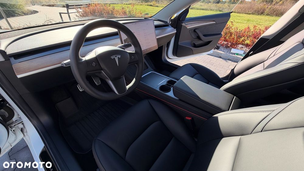 Tesla Model 3 Standard Reichweite Plus Hinterradantrieb - 18