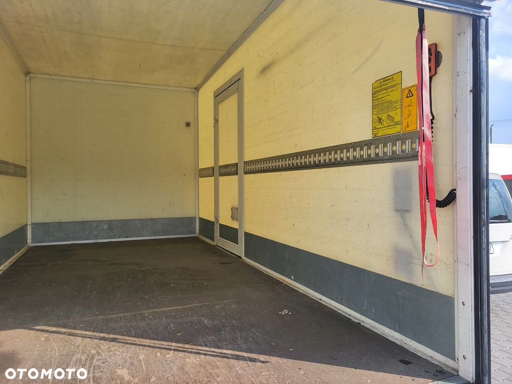 Volkswagen Crafter - 31