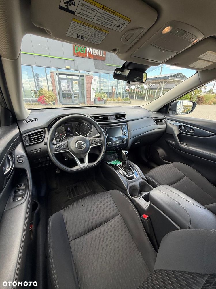 Nissan Rogue - 13