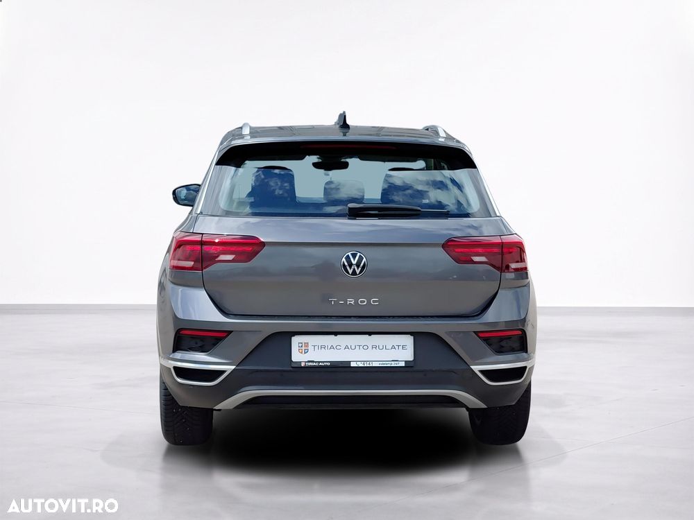 Volkswagen T-Roc - 5