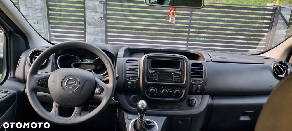 Opel Vivaro L2H1 2,9t Edition - 8