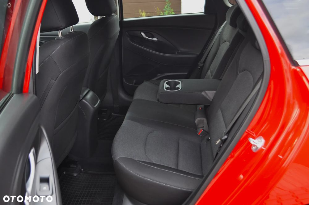 Hyundai i30 1.5 T-GDI 48V Premium DCT - 28