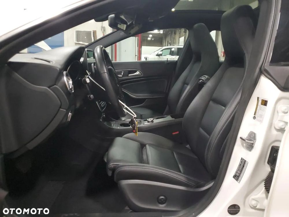 Mercedes-Benz CLA - 7
