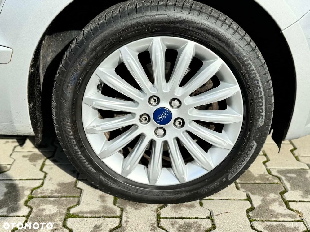 Ford S-Max 2.0 TDCi DPF Titanium - 11