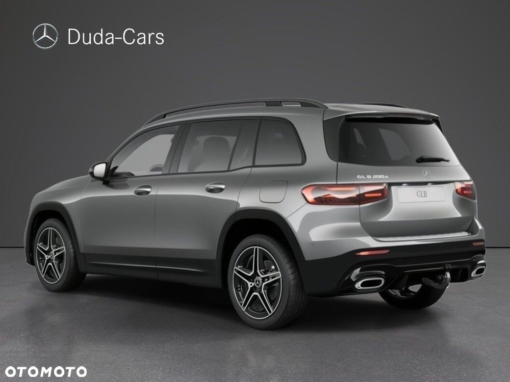 Mercedes-Benz GLB - 3