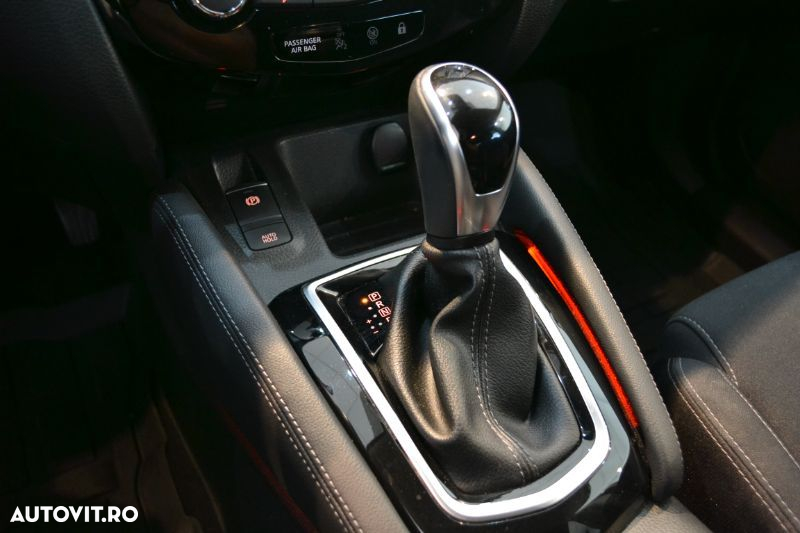 Nissan Qashqai - 16