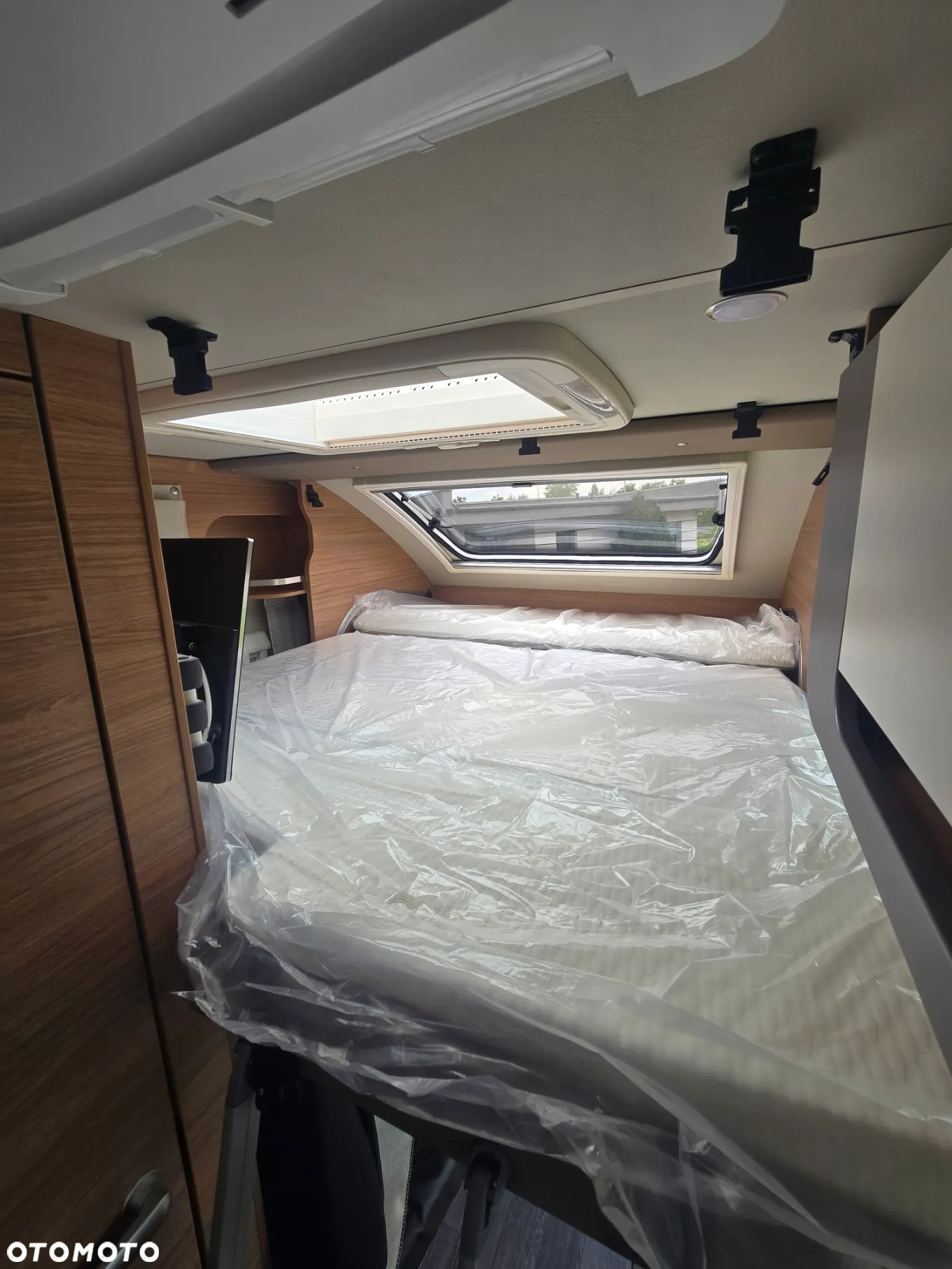 Weinsberg X-Cursion 600 4os - 8