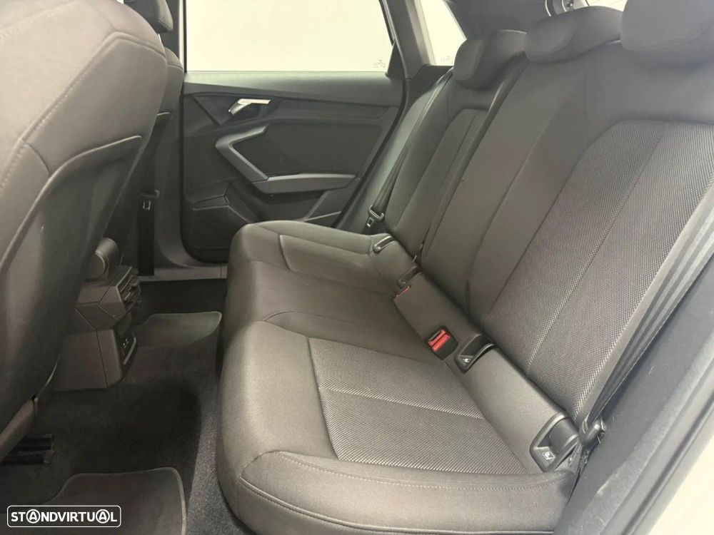 Audi A3 Sportback 40 TFSIe S line - 9
