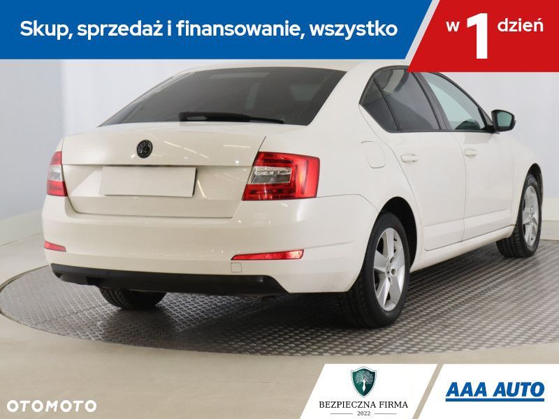 Skoda Octavia - 7