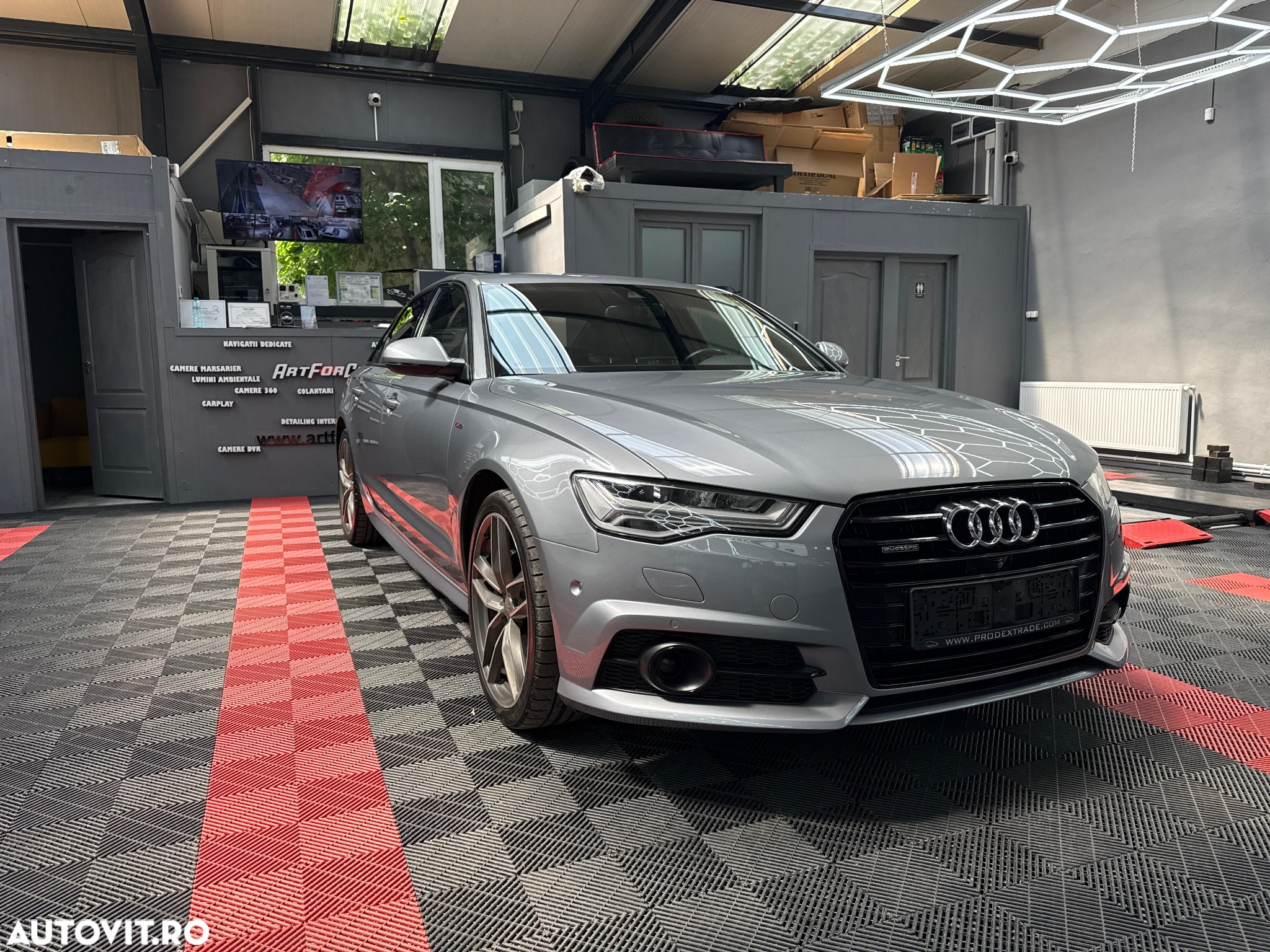 Audi A6 3.0 TDI quattro S tronic - 33