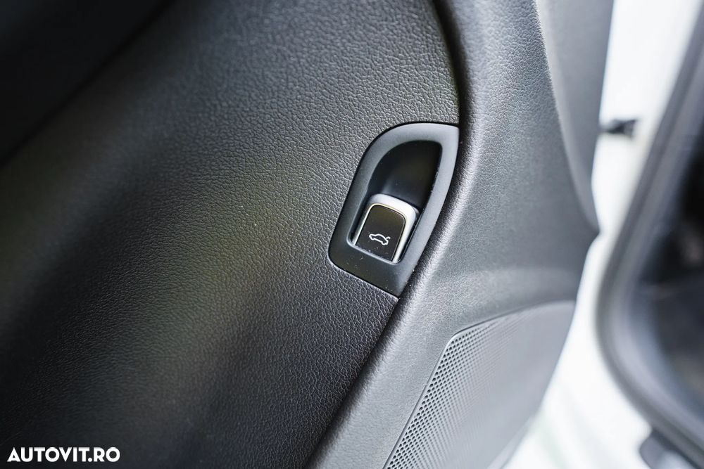 Audi A4 Limuzina 2.0 TDI B8 - 21