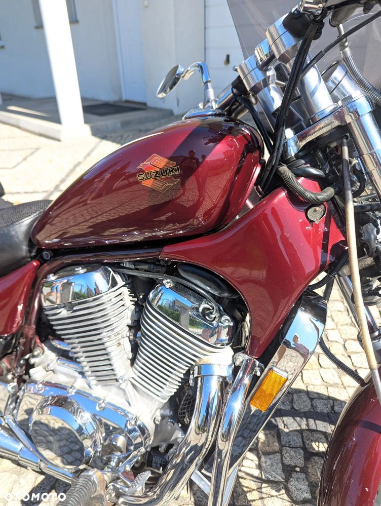 Suzuki Intruder - 3