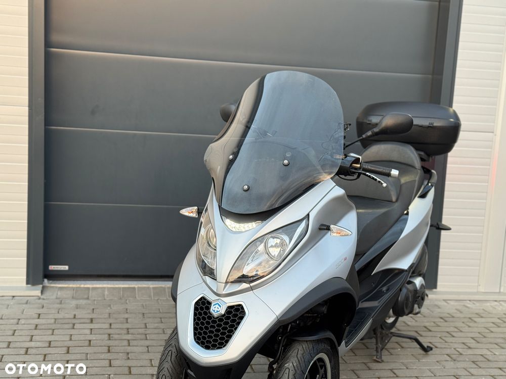Piaggio MP-3 - 16