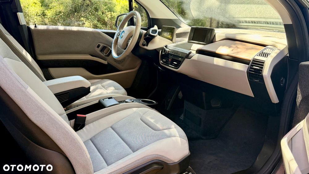 BMW i3 (120 Ah) - 28