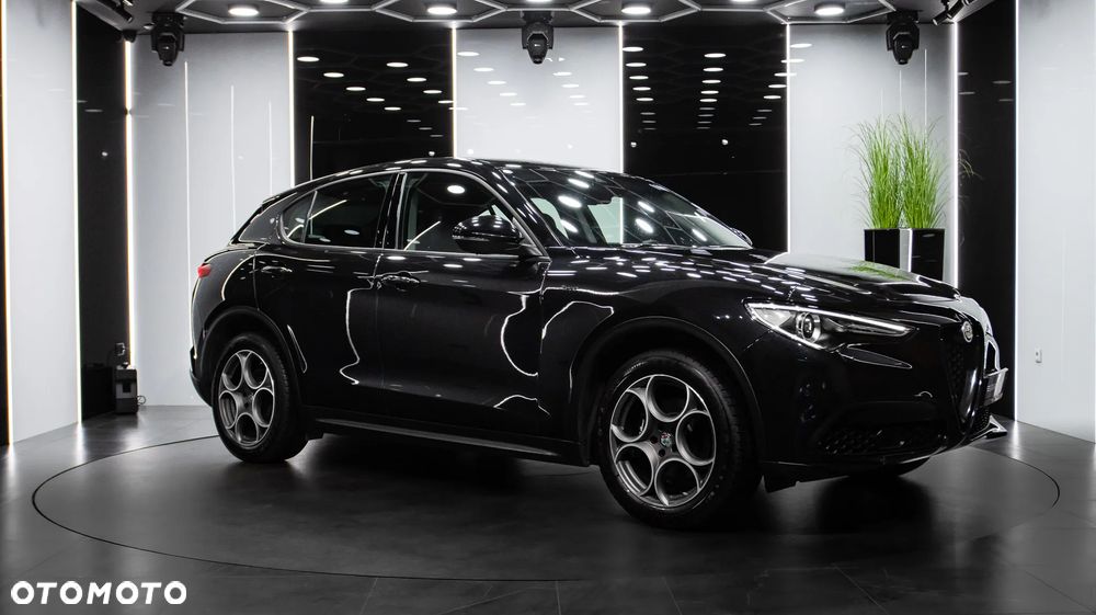 Alfa Romeo Stelvio 2.0 Turbo Sprint Q4 - 9