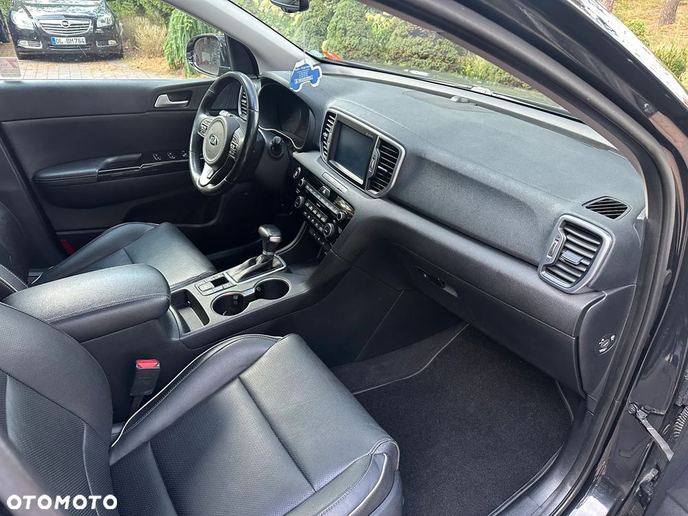 Kia Sportage 1.7 CRDI 2WD ISG Dream-Team Edition - 17