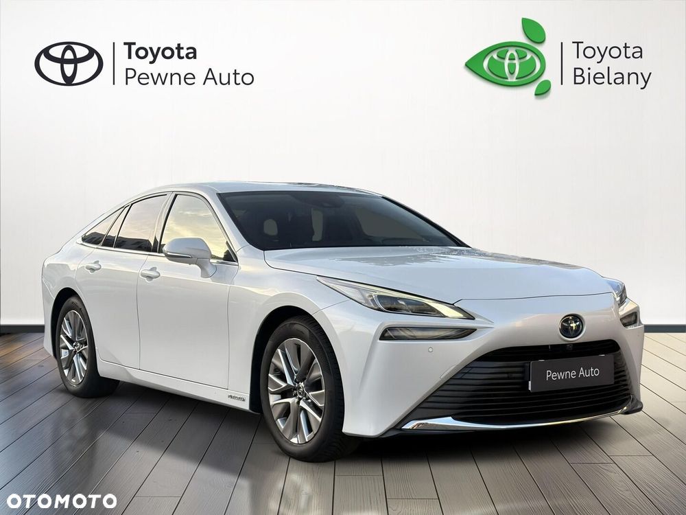 Toyota Mirai - 8
