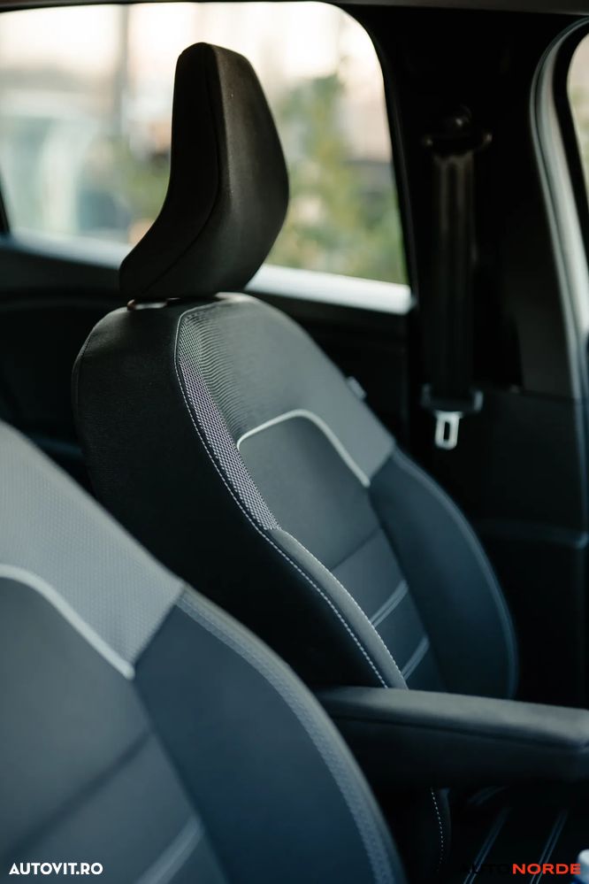 Dacia Logan TCe 90 MT6 Expression - 27